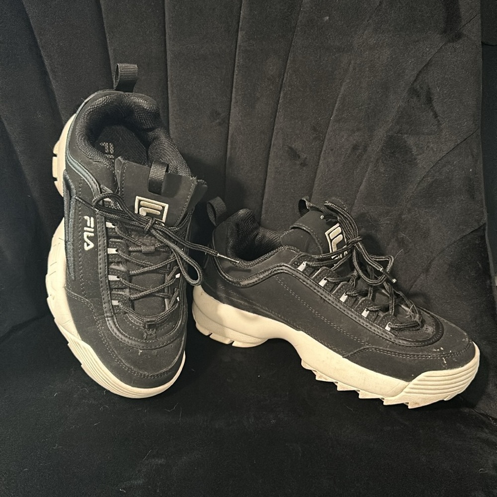 Fila Cream and Black Sneakers